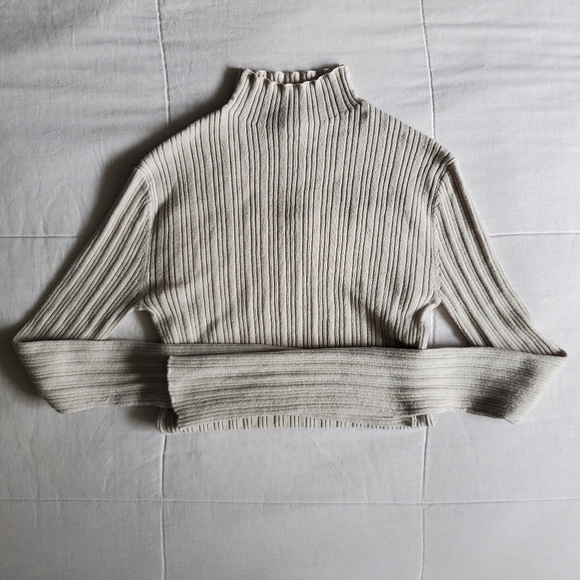 3-Piece H&M Lounge Set - Picture 5 of 16